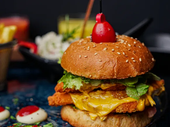 Hamburguesas y Favoritos a la Parrilla – Tu Restaurante de Hamburguesas de Referencia en Tánger